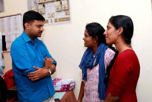  Students interact with winners
